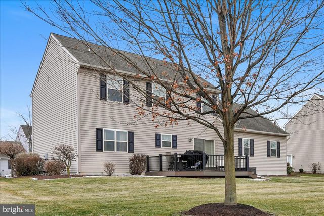 36 PEMBROOKE LN L-0108, Annville, PA 17003