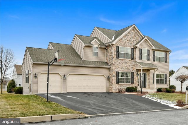 36 PEMBROOKE LN L-0108, Annville, PA 17003