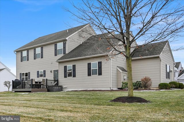 36 PEMBROOKE LN L-0108, Annville, PA 17003