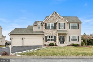 36 PEMBROOKE LN L-0108, Annville, PA 17003