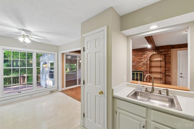 3743 Centurion Drive, Green Twp, OH 45211