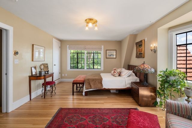 63 Crabtree Rd, Quincy, MA 02171