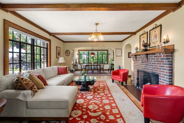 63 Crabtree Rd, Quincy, MA 02171