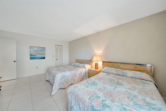 3521 Environ Blvd B509, Lauderhill, FL 33319