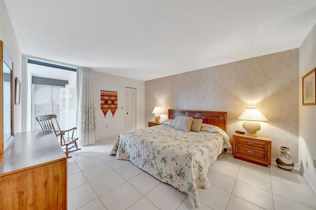 3521 Environ Blvd B509, Lauderhill, FL 33319