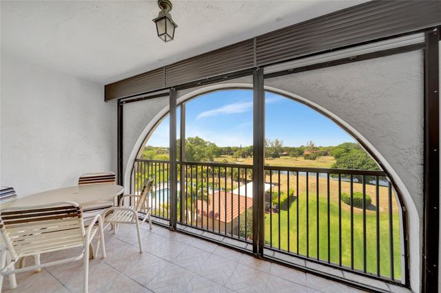 3521 Environ Blvd B509, Lauderhill, FL 33319