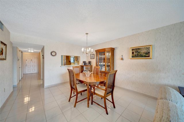 3521 Environ Blvd B509, Lauderhill, FL 33319