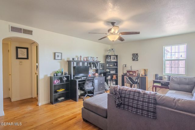 1804 WAINWRIGHT Drive, El Paso, TX 79903