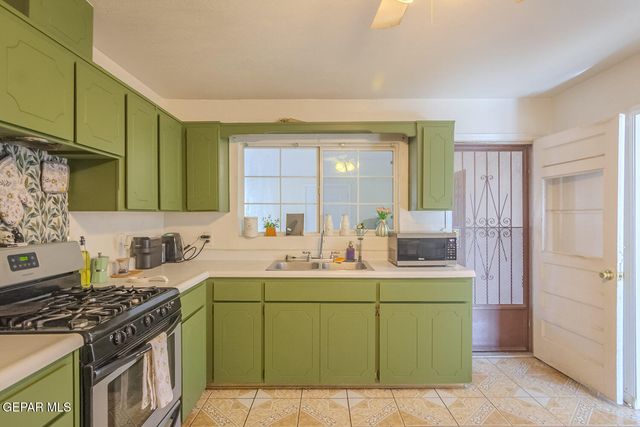 1804 WAINWRIGHT Drive, El Paso, TX 79903