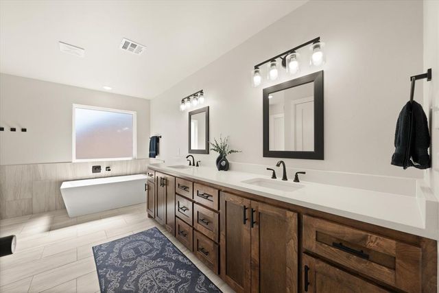 14608 Claxton Place, Yukon, OK 73099