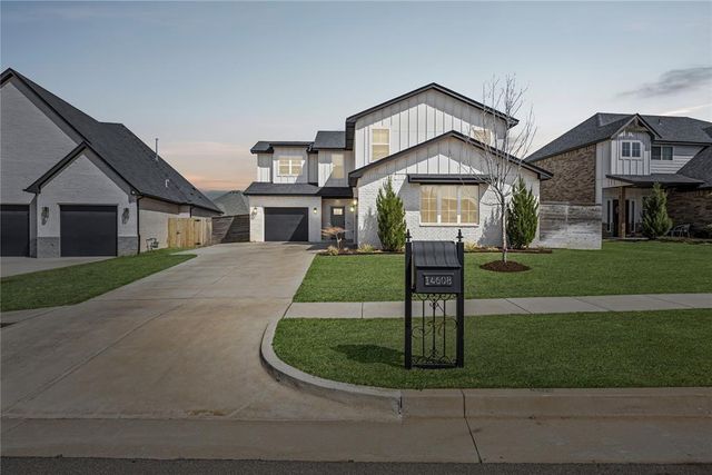 14608 Claxton Place, Yukon, OK 73099