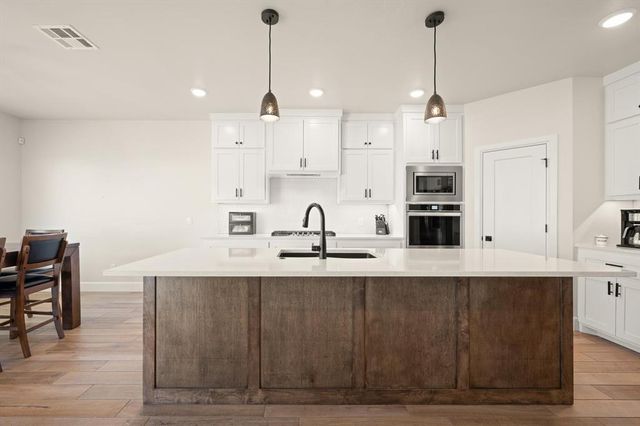 14608 Claxton Place, Yukon, OK 73099