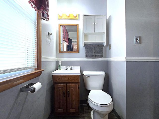 7330 W Potomac AVENUE, Milwaukee, WI 53216