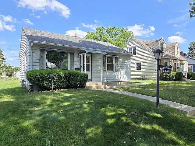 7330 W Potomac AVENUE, Milwaukee, WI 53216