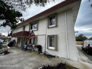 402 8TH Avenue S 6, Jacksonville Beach, FL 32250