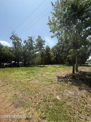 6347 LAKE Drive, Starke, FL 32091