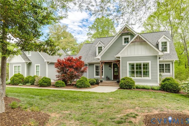 3374 Manor Oaks Dr, Powhatan, VA 23139