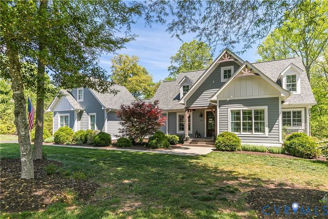 3374 Manor Oaks Dr, Powhatan, VA 23139