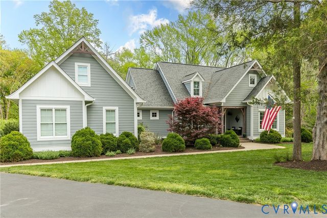 3374 Manor Oaks Dr, Powhatan, VA 23139