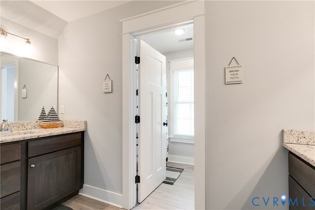 3374 Manor Oaks Dr, Powhatan, VA 23139