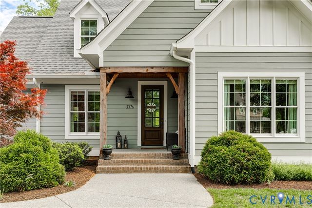 3374 Manor Oaks Dr, Powhatan, VA 23139