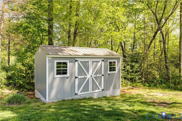 3374 Manor Oaks Dr, Powhatan, VA 23139