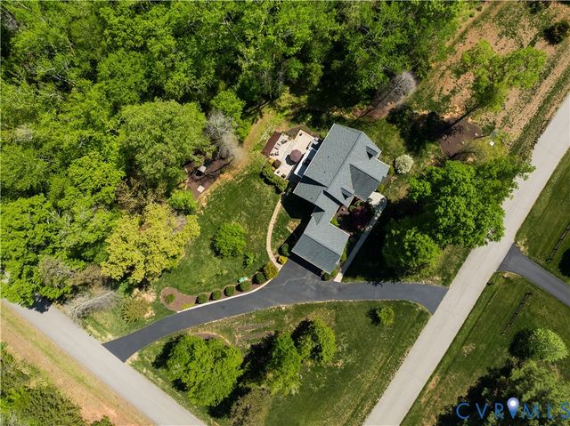 3374 Manor Oaks Dr, Powhatan, VA 23139