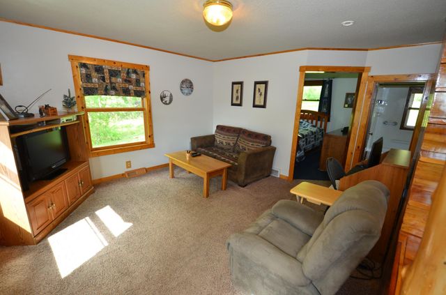 4011 W 9th Street, Duluth, MN 55807