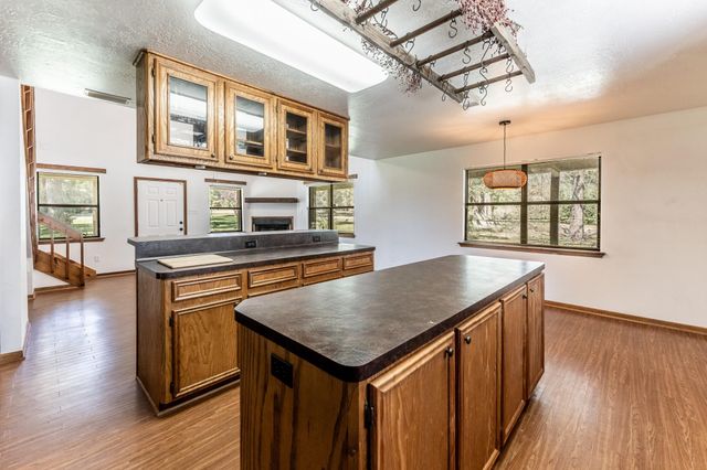 191 Timber Bay Drive, Trinity, TX 75862