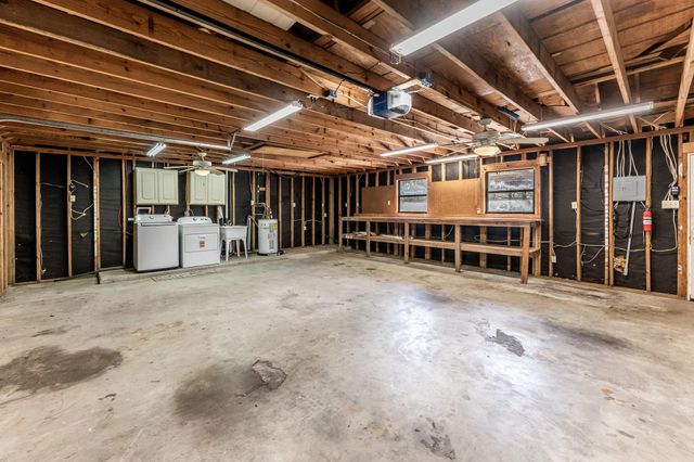 191 Timber Bay Drive, Trinity, TX 75862