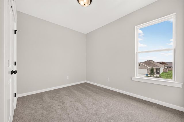 21127 Autumn Heights, Bonney, TX 77583