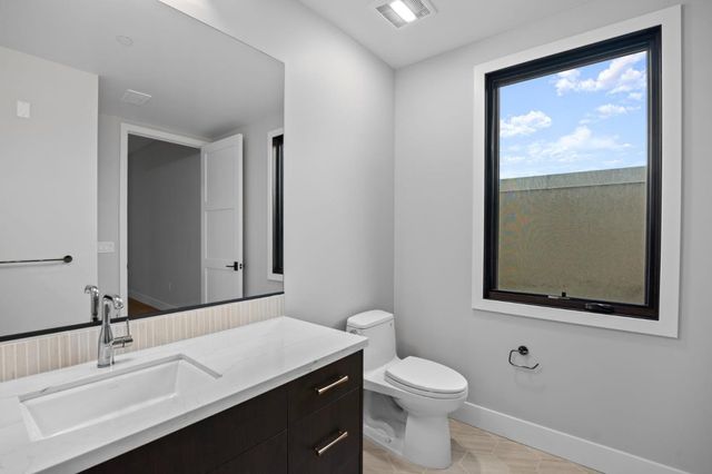 227 Hope Street, Mountain View, CA 94041