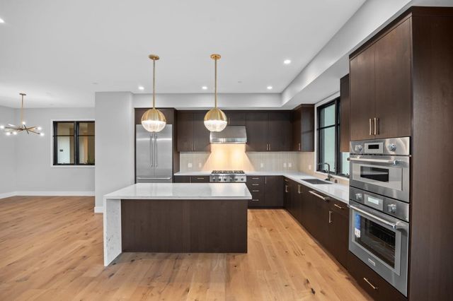 227 Hope Street, Mountain View, CA 94041