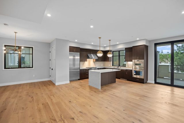227 Hope Street, Mountain View, CA 94041