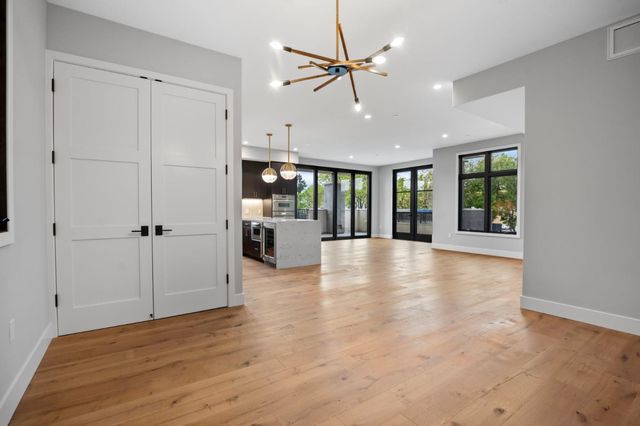 227 Hope Street, Mountain View, CA 94041