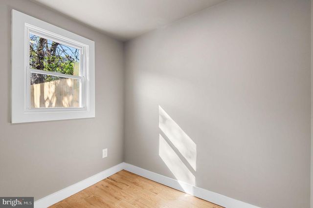 3437 EMERALD ST, Philadelphia, PA 19134