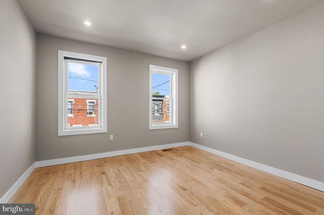 3437 EMERALD ST, Philadelphia, PA 19134