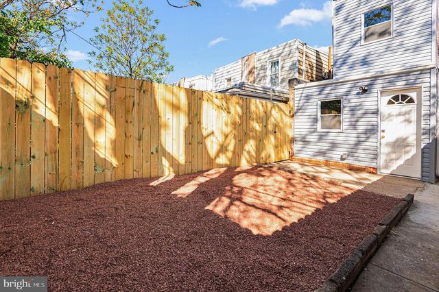 3437 EMERALD ST, Philadelphia, PA 19134