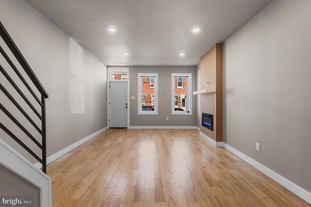 3437 EMERALD ST, Philadelphia, PA 19134