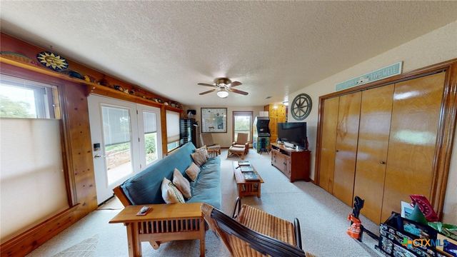 1109 Palomino Lane, San Marcos, TX 78666