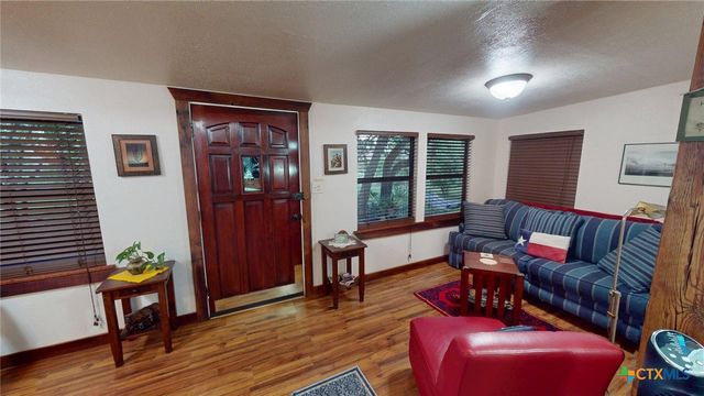 1109 Palomino Lane, San Marcos, TX 78666