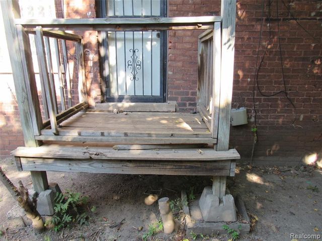 2971 W Buena Vista Street, Detroit, MI 48238