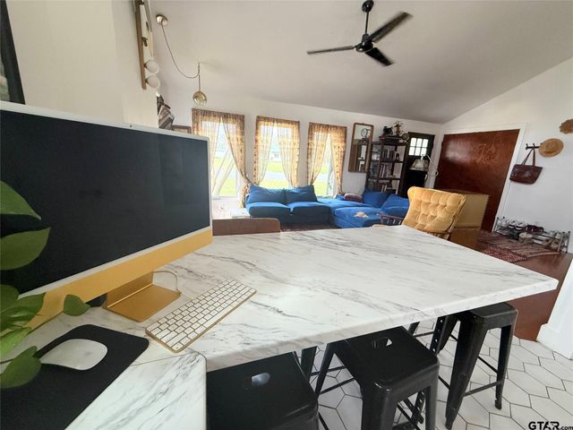 474 E Pennsylvania, Van, TX 75790