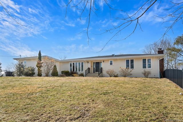 10 Hidden Drive, Monroe, NY 10950