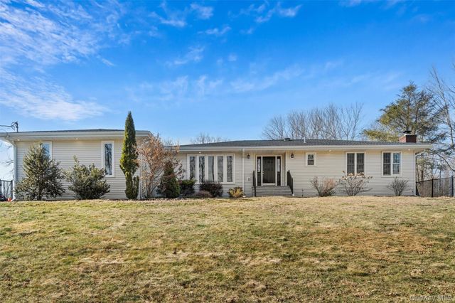 10 Hidden Drive, Monroe, NY 10950