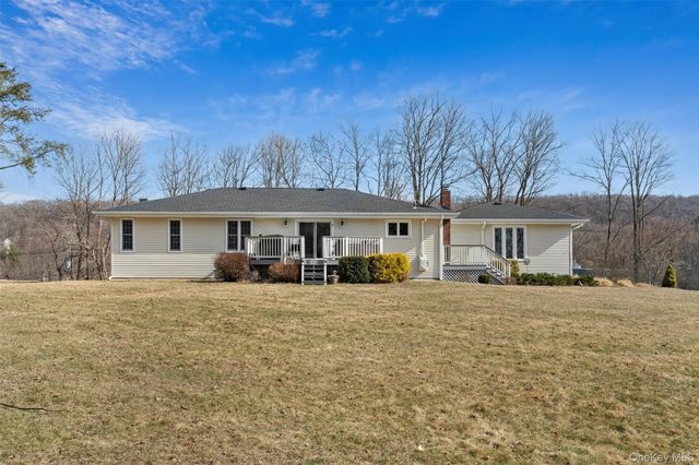10 Hidden Drive, Monroe, NY 10950