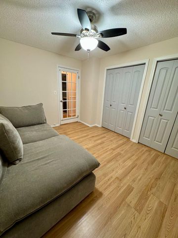 48 CHAMBERLIN CT, Lawrence Township, NJ 08648