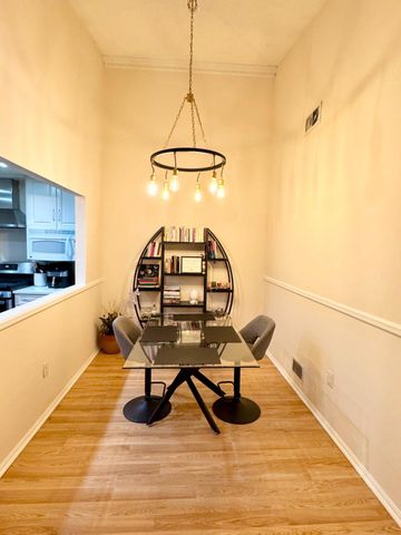 48 CHAMBERLIN CT, Lawrence Township, NJ 08648