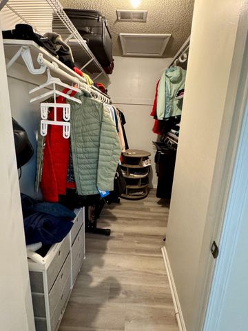 48 CHAMBERLIN CT, Lawrence Township, NJ 08648