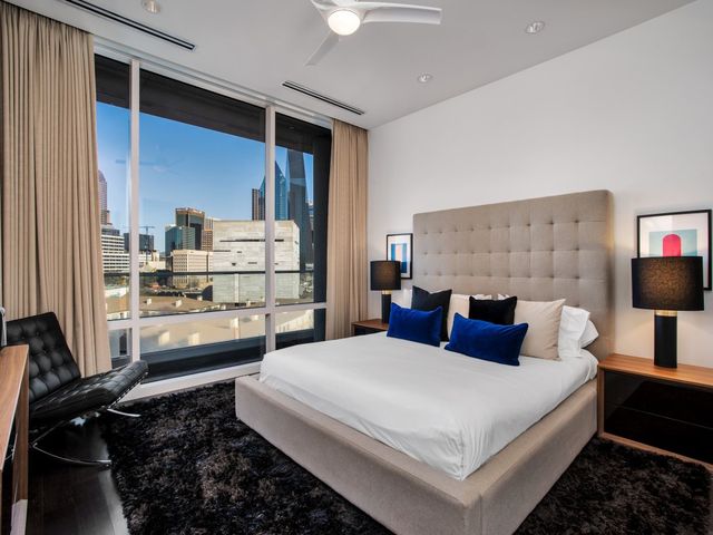 2408 Victory Park Lane 737, Dallas, TX 75219